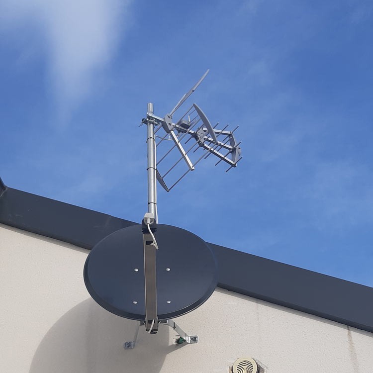 Antennes - Satellite & Antennes - Installateur - Assortiment